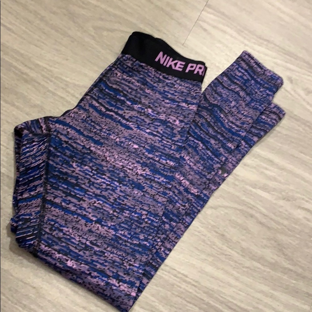 Nike pro woman’s Leggings